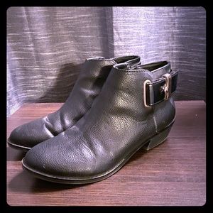 Women’s boots size 7.5